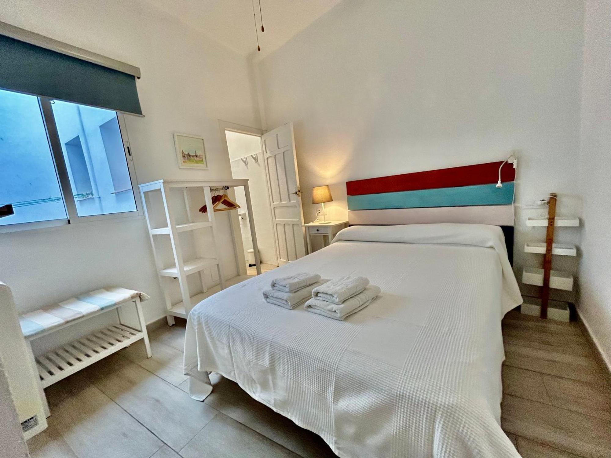 Acogedor Apt 8Pax 4Bdr 2Bth- Cozyhomesevilla2 エクステリア 写真
