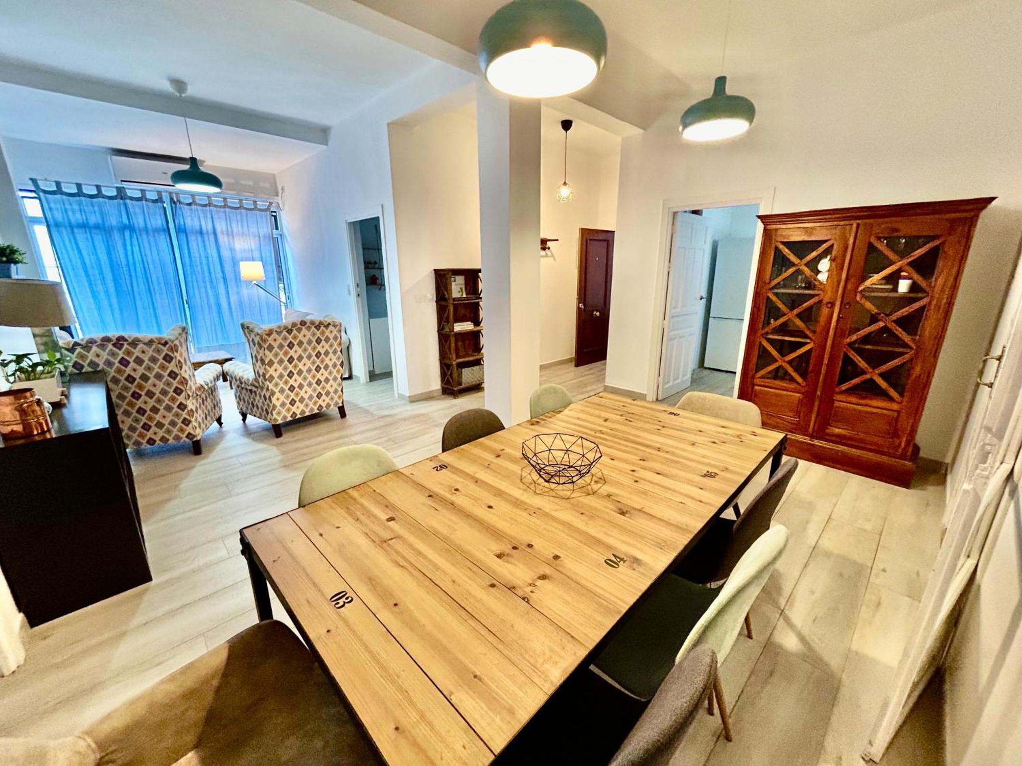 Acogedor Apt 8Pax 4Bdr 2Bth- Cozyhomesevilla2 エクステリア 写真