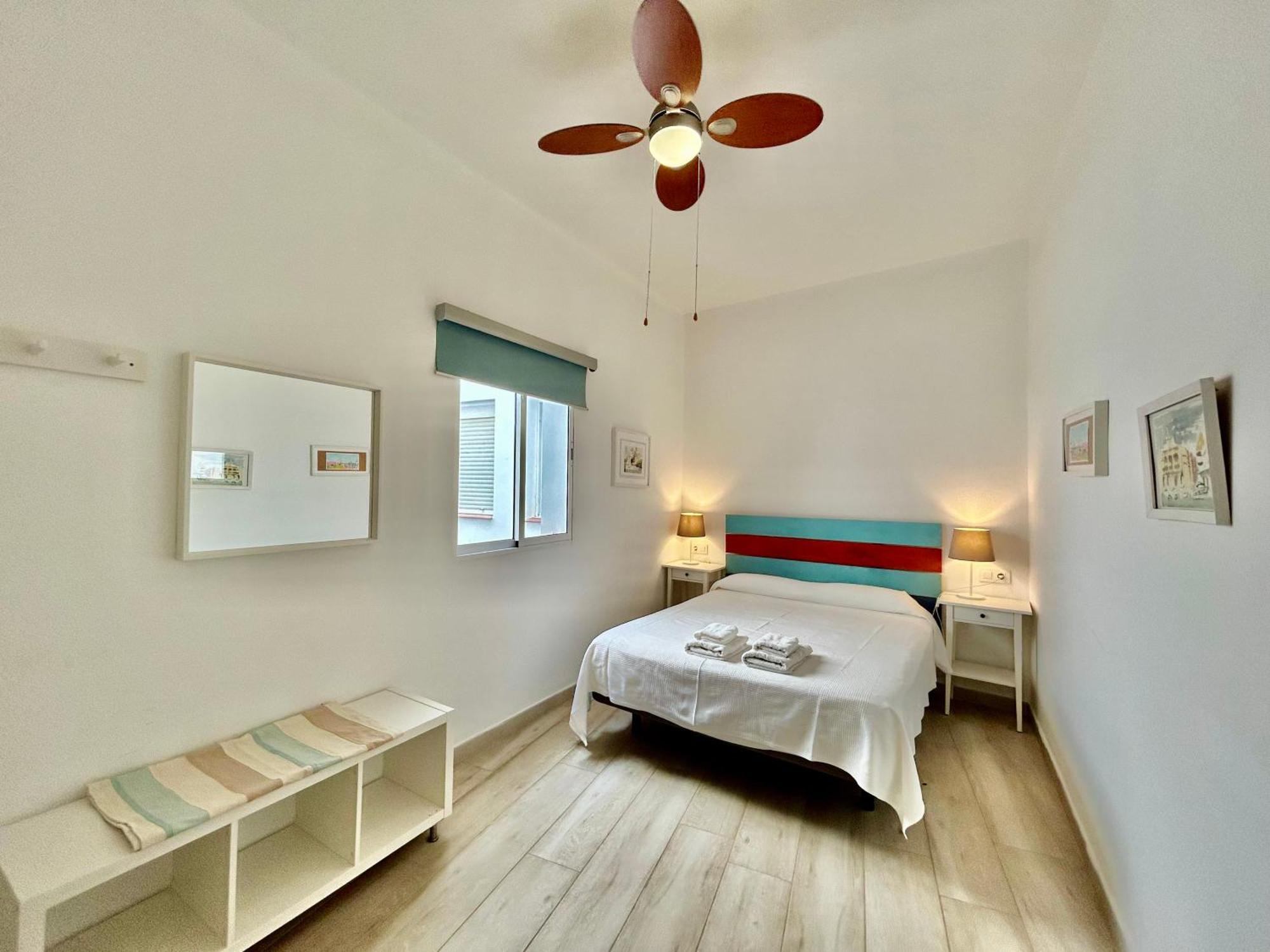Acogedor Apt 8Pax 4Bdr 2Bth- Cozyhomesevilla2 エクステリア 写真