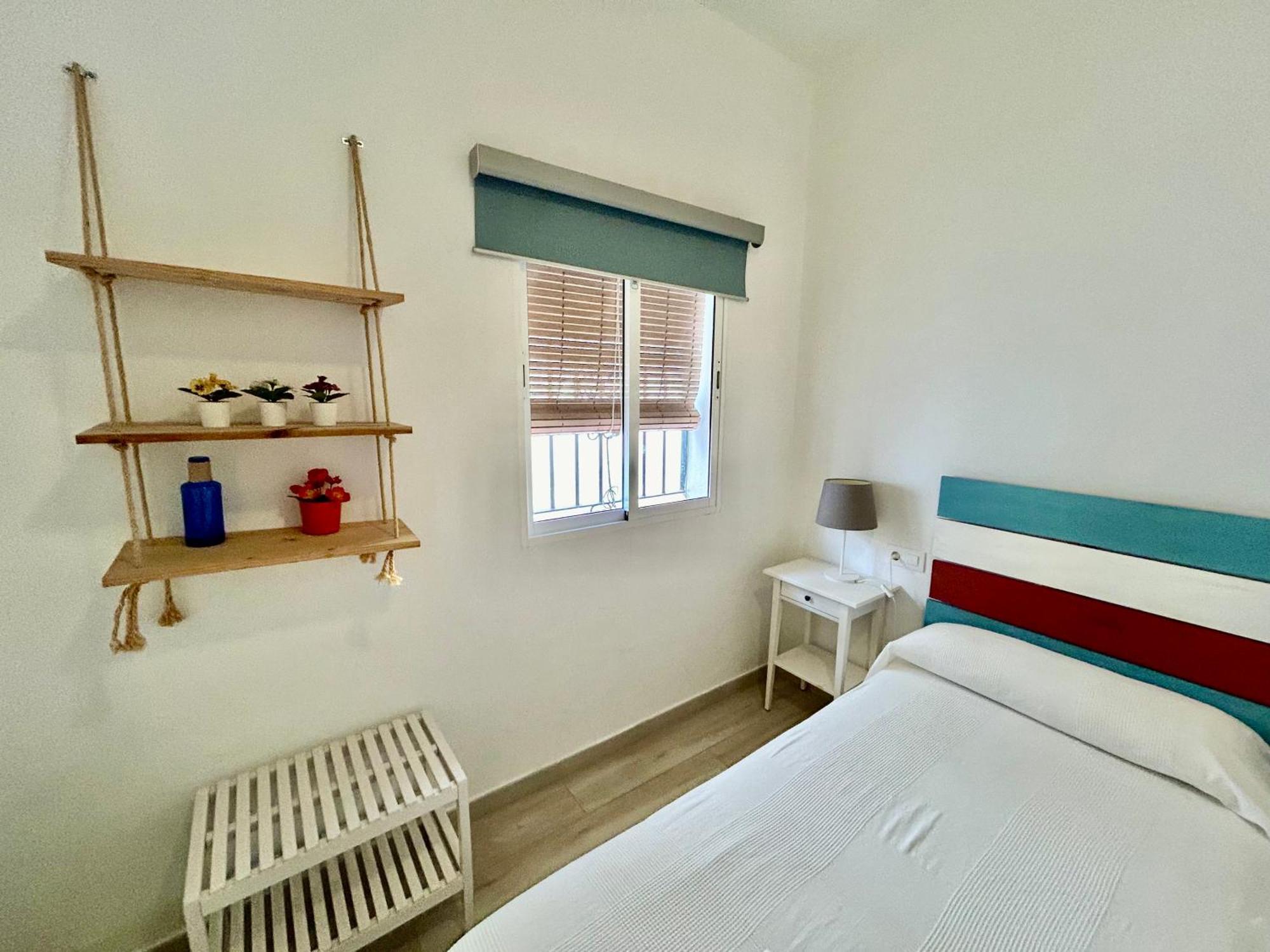 Acogedor Apt 8Pax 4Bdr 2Bth- Cozyhomesevilla2 エクステリア 写真