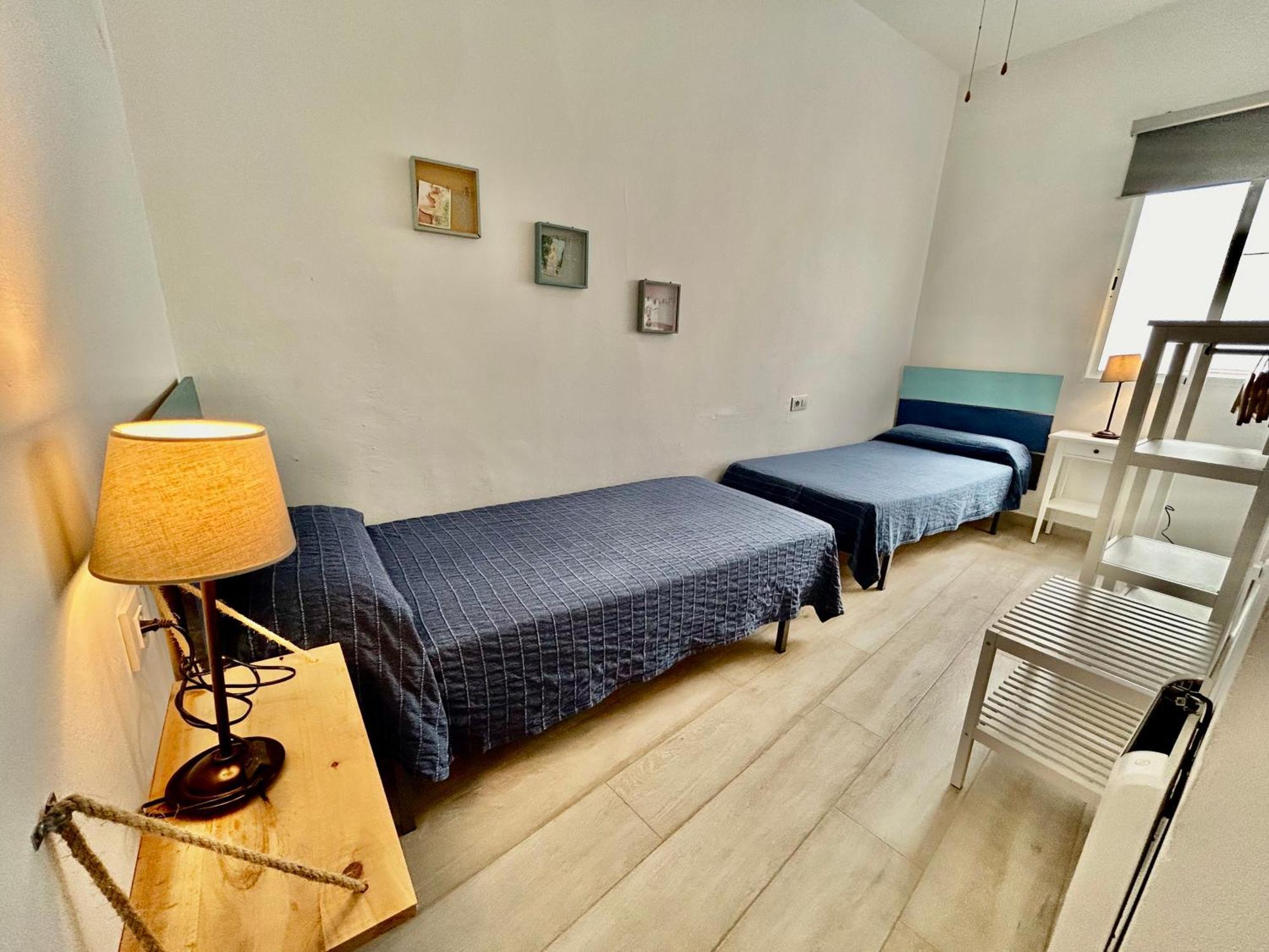 Acogedor Apt 8Pax 4Bdr 2Bth- Cozyhomesevilla2 エクステリア 写真